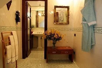 Bella Napoli Art Gallery 0*, Naples Italie
